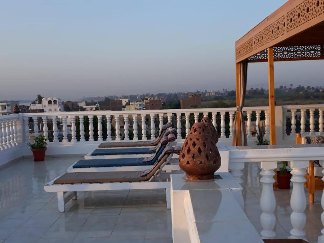 Luxor Vip Apartments Exterior photo